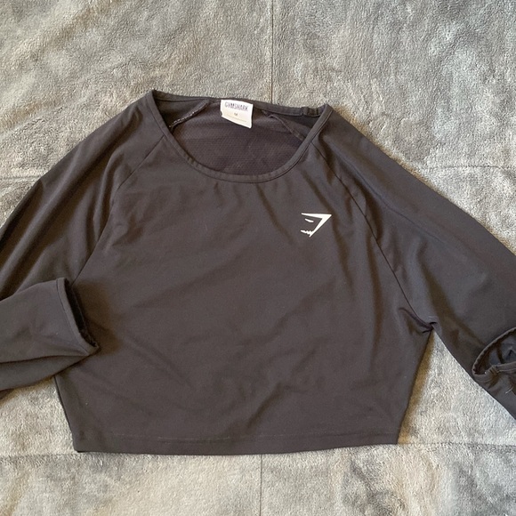 GYMSHARK - long sleeve cropped fitted compression top - Picture 1 of 3